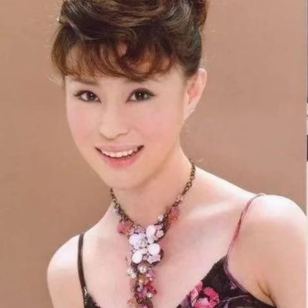 愛在天地間 - Single